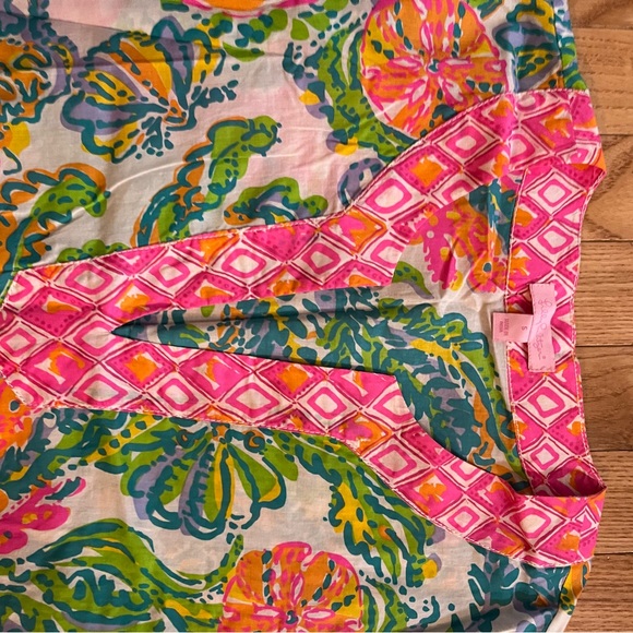 Lilly Pulitzer Lightweight/Sheer Cotton Top - Picture 2 of 5